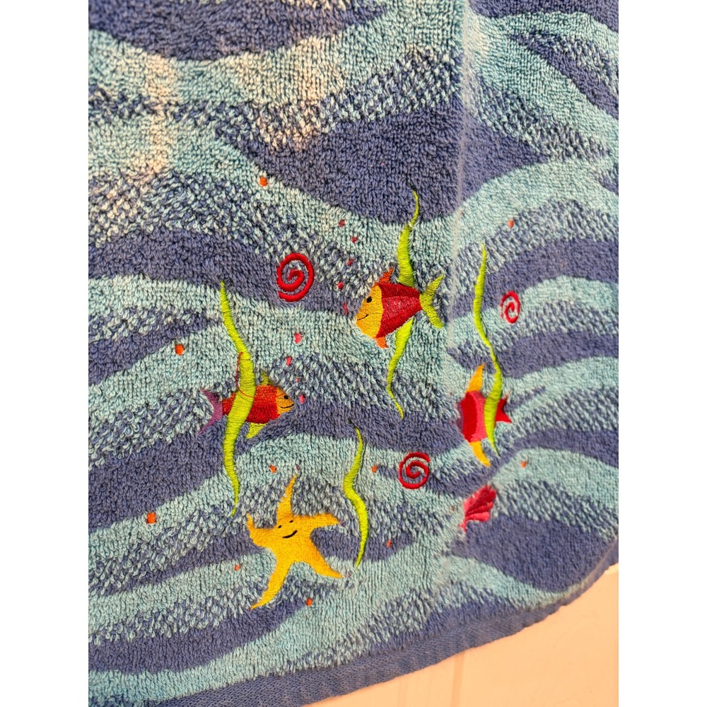 Santens Vintage Blue Wave Embroidered Tropical Fish Beach Bath Towel USA Cotton
